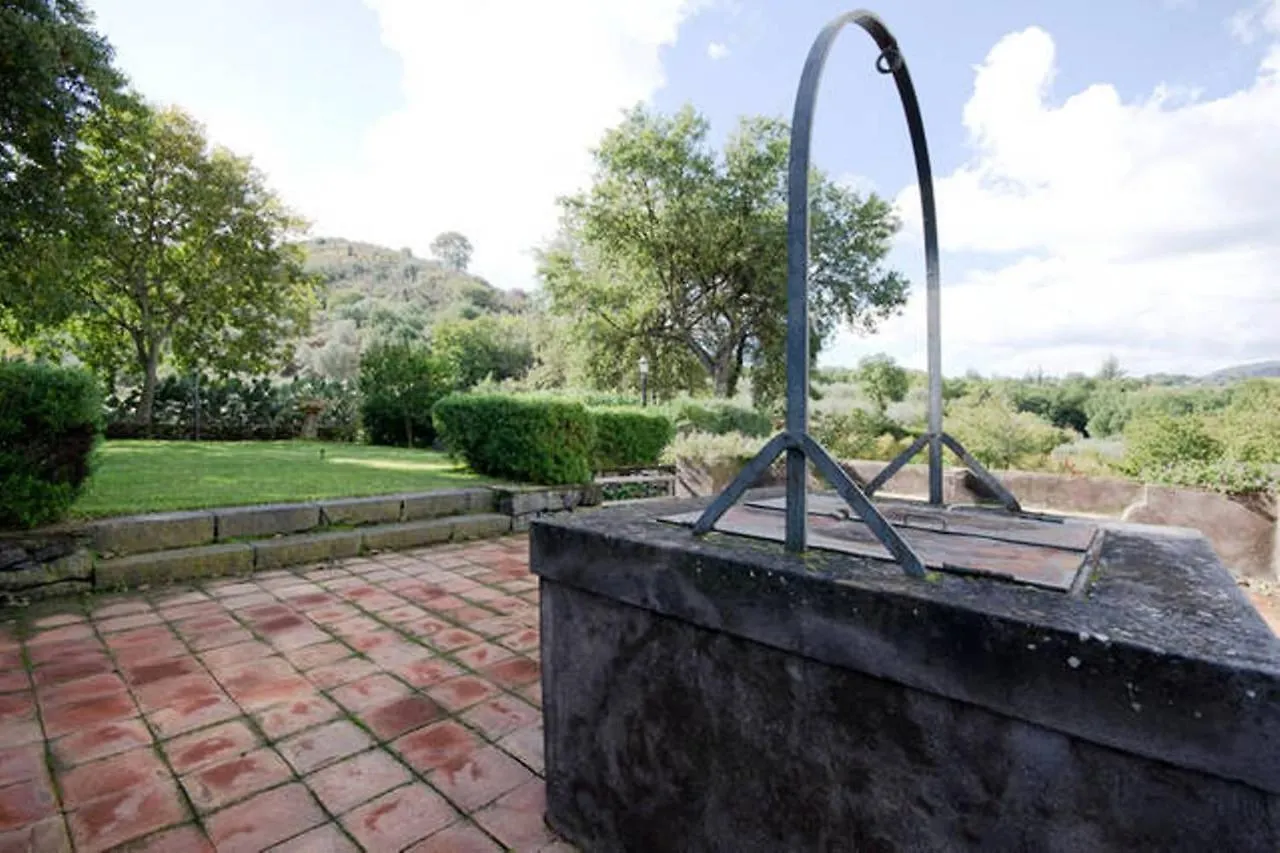 Case Vacanze Dietroserra Viagrande 0*,  İtalya